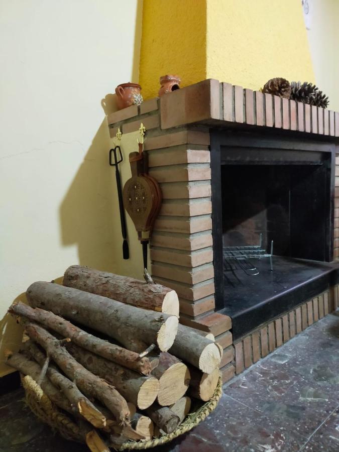 Casa Rural Celia Con Escape Room Ayna Extérieur photo